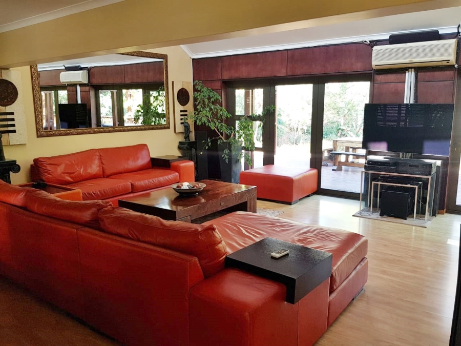 5 Bedroom Property for Sale in Abbotsford Eastern Cape